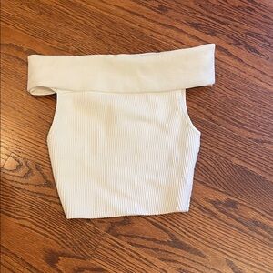 Babaton Off-Shoulder Cream Crop Top